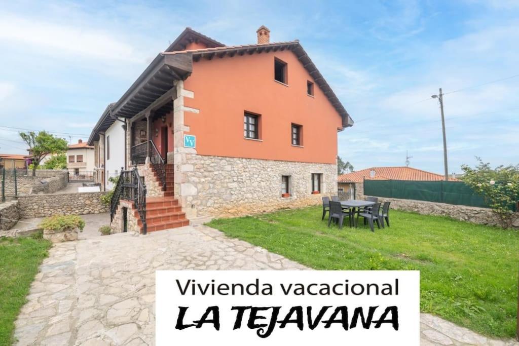Vivienda Vacacional La Tejavana Llames de Pria Bagian luar foto