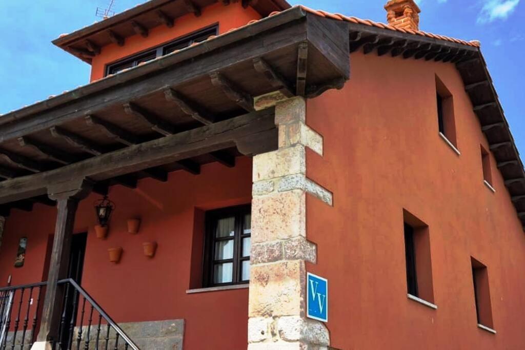 Vivienda Vacacional La Tejavana Llames de Pria Bagian luar foto